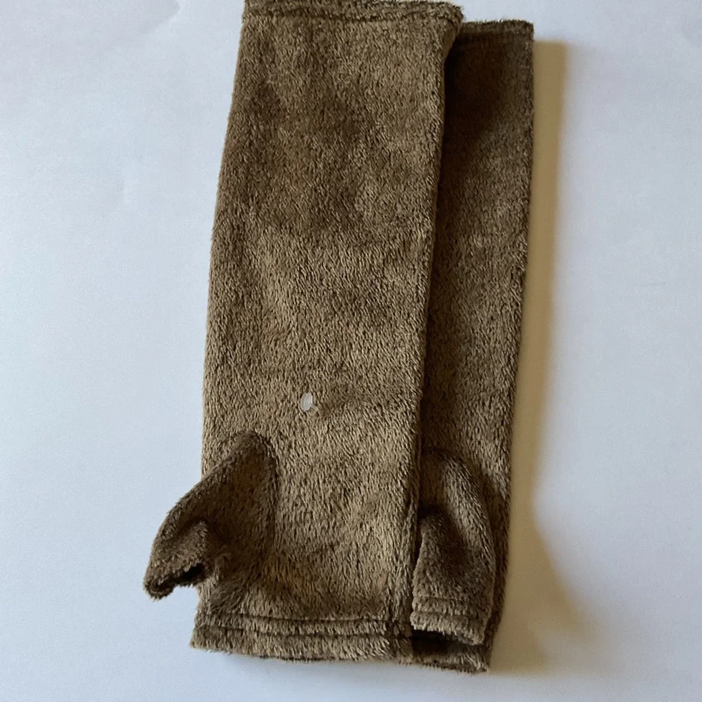 PORTOLANO TEXTURED VELVET ARM WARMERS LONG FINGERLESS GLOVES GOLDEN COCOA NWOT